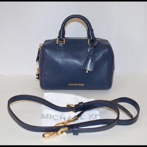 Michael Kors XS satchel navy NEW